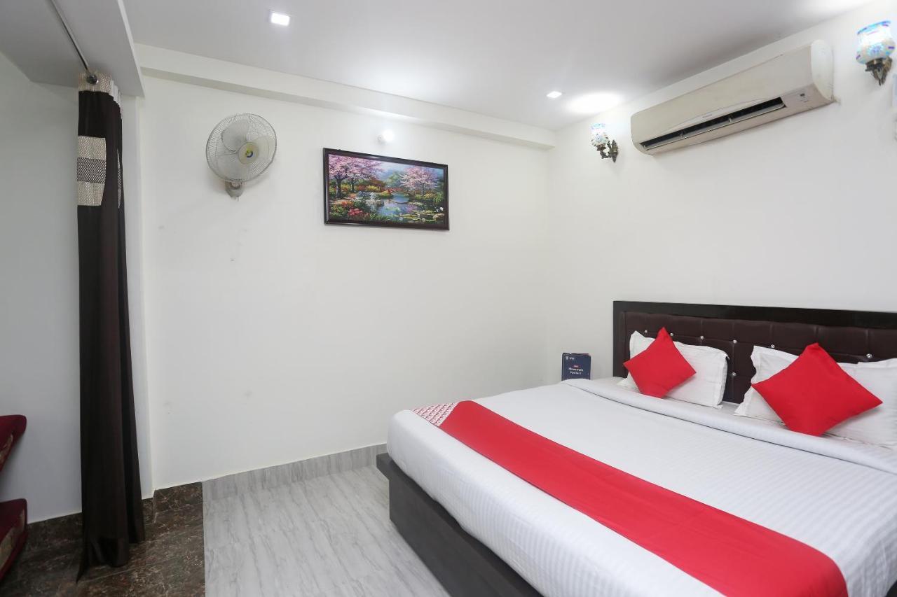 Oyo 18301 Hotel A-One Alwar Dış mekan fotoğraf