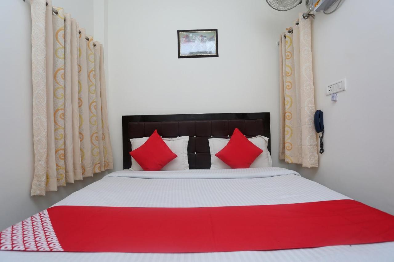 Oyo 18301 Hotel A-One Alwar Dış mekan fotoğraf